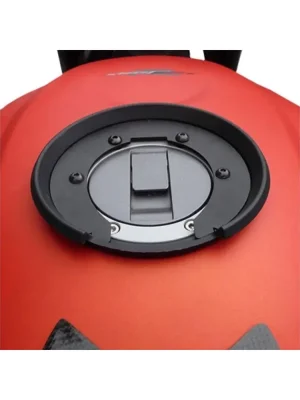 Givi BF24 objímka na nádrž pro tankbagy "TANKLOCK" BMW XSR 700 (15-21) Ověřený